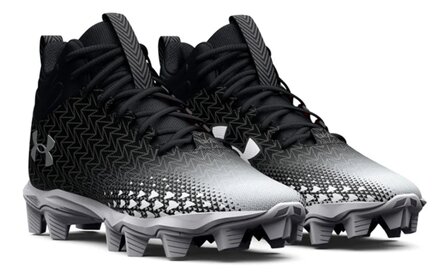 Under Armour Spotlight 3 Black High Rubber Cleats Beeball