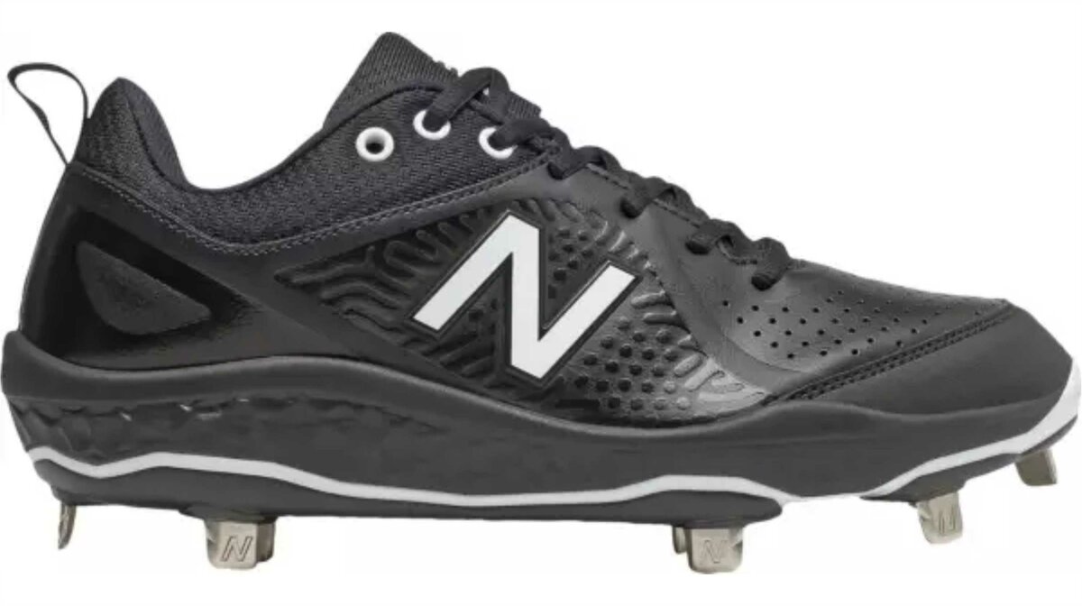 New Balance SMVELOK2 Black Metal Cleats