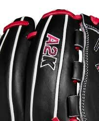 Wilson A2K Fall 2024 B23 12&rdquo; Pitcher Glove Black/Red RHT