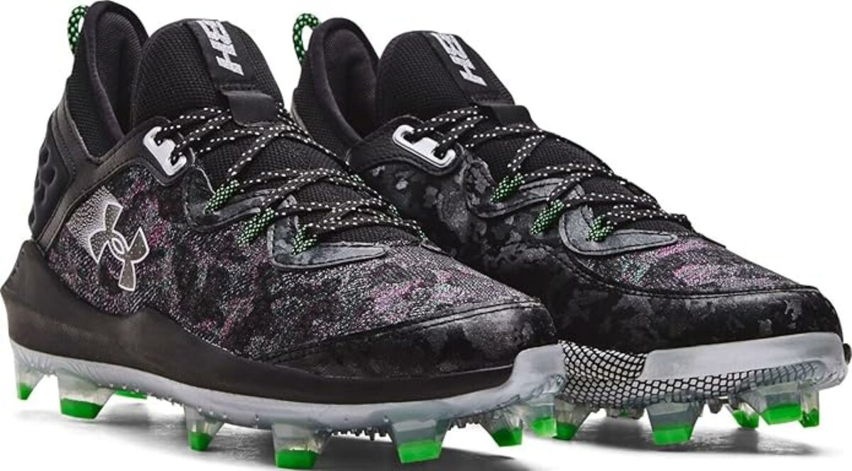 Under Armour Harper 8 Elite Black/Green High Rubber Cleats