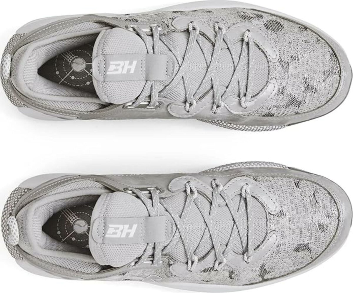 Under Armour Harper 8 Elite Grey/Silver High Rubber Cleats