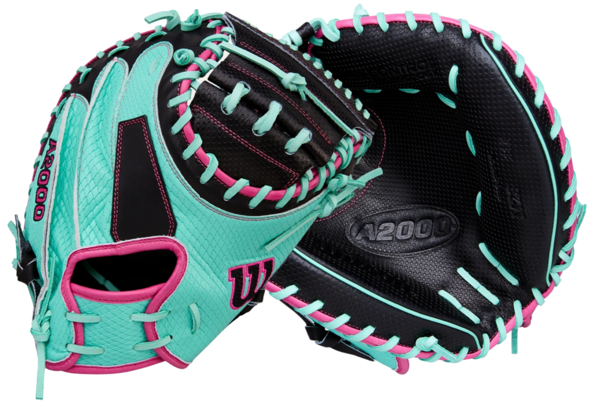 Wilson A2000 M23SS 33.5&rdquo; Catcher Glove Seafoam/Black/Pink