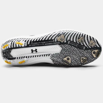 Under Armour Harper 5 Black Metal Cleats