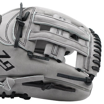 Z9-1175GRYBLK3 11.75&quot; SSK Z9 Infield Glove