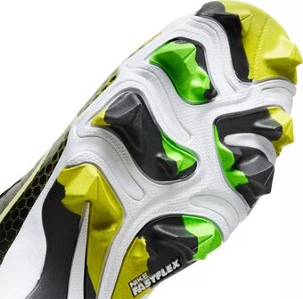 Nike Huarache 4 Black/Yellow Low Rubber Cleats