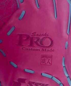 SSK Pro Custom 11.75&quot; Pitcher/Infield Glove Pink/Colombia Blue RHT