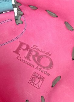 SSK Pro Custom 33&quot; Catcher Glove Pink/Colombia Blue RHT