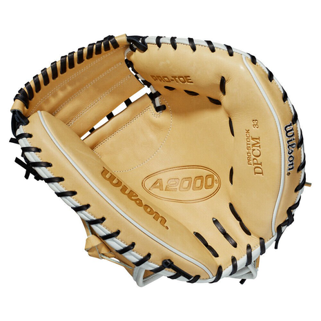 WBW10011533 - Wilson A2000 CM33 33" Catchers glove