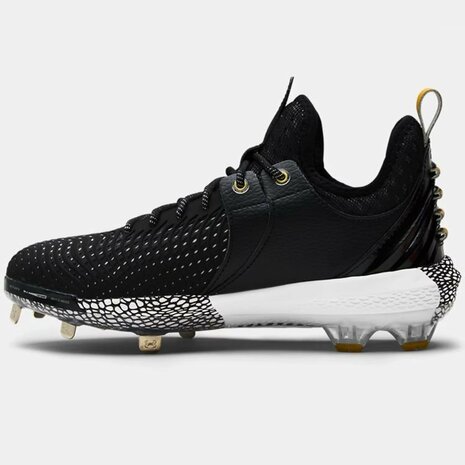 Under Armour Harper 5 Black Metal Cleats