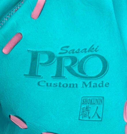 SSK Pro Custom 12.5" Outfield Glove Rainbow RHT