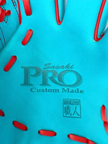 SSK Pro Custom 12" Pitcher Glove Electric Blue/Red RHT