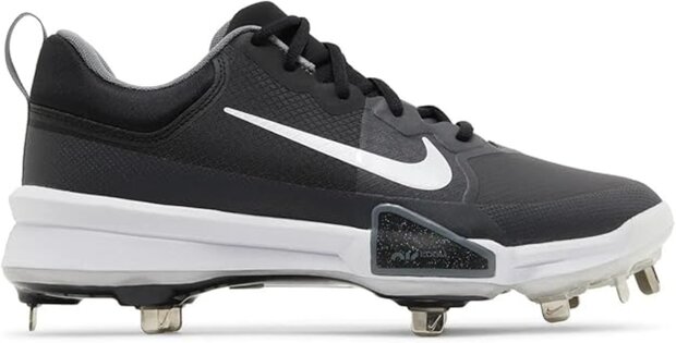 Nike Trout 9 Pro Black/White Metal Cleats