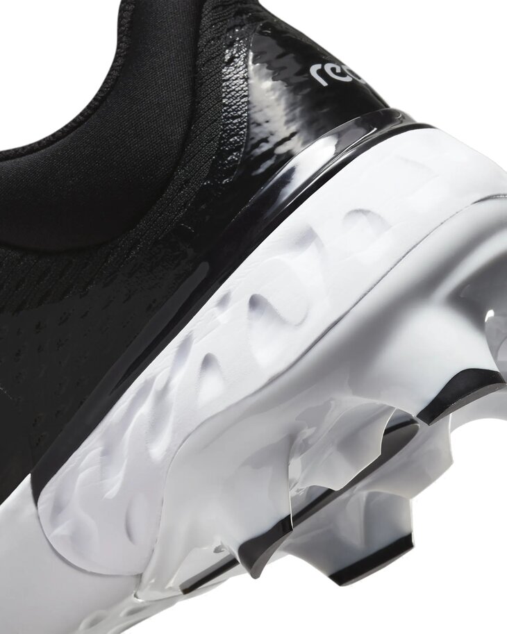 Nike Huarache Elite 4 Black/White Low Rubber Cleats