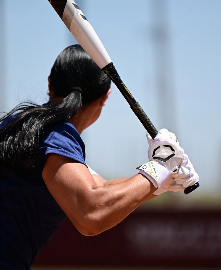 Evoshield Carbyne Batting Gloves with Strap Victory Blue