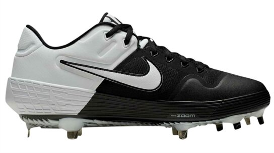 Nike Huarache Elite 2 Black/White Metal Cleats Nike Huarache Elite 2 Black/White Metal Cleats